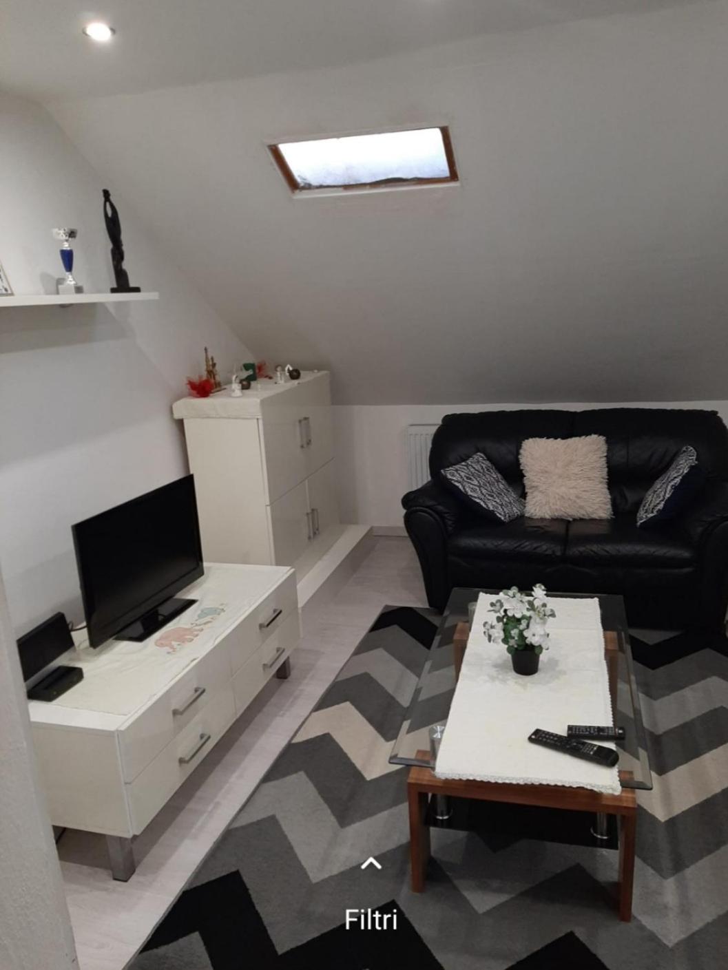 Homestay Chanel House